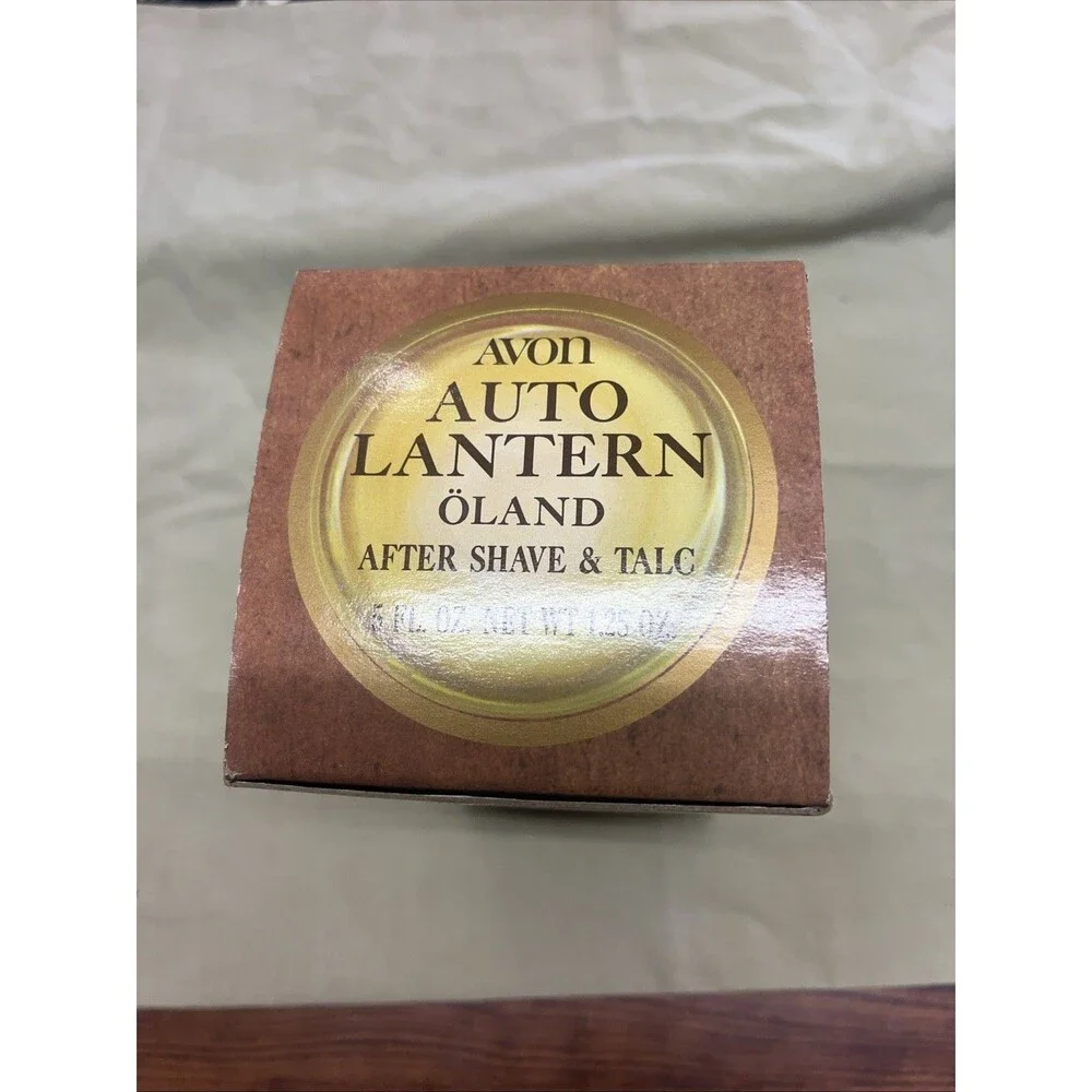 NIB VINTAGE 1973 AVON AUTO LANTERN DEEP WOODS AFTERSHAVE & TALC-NEW IN BOX